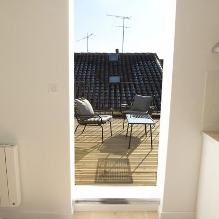 T2 De 55M2 Avec Toit Terrasse, Hyper Centre, Wifi, Draps, Savons Et Serviettes Fournis コニャック エクステリア 写真